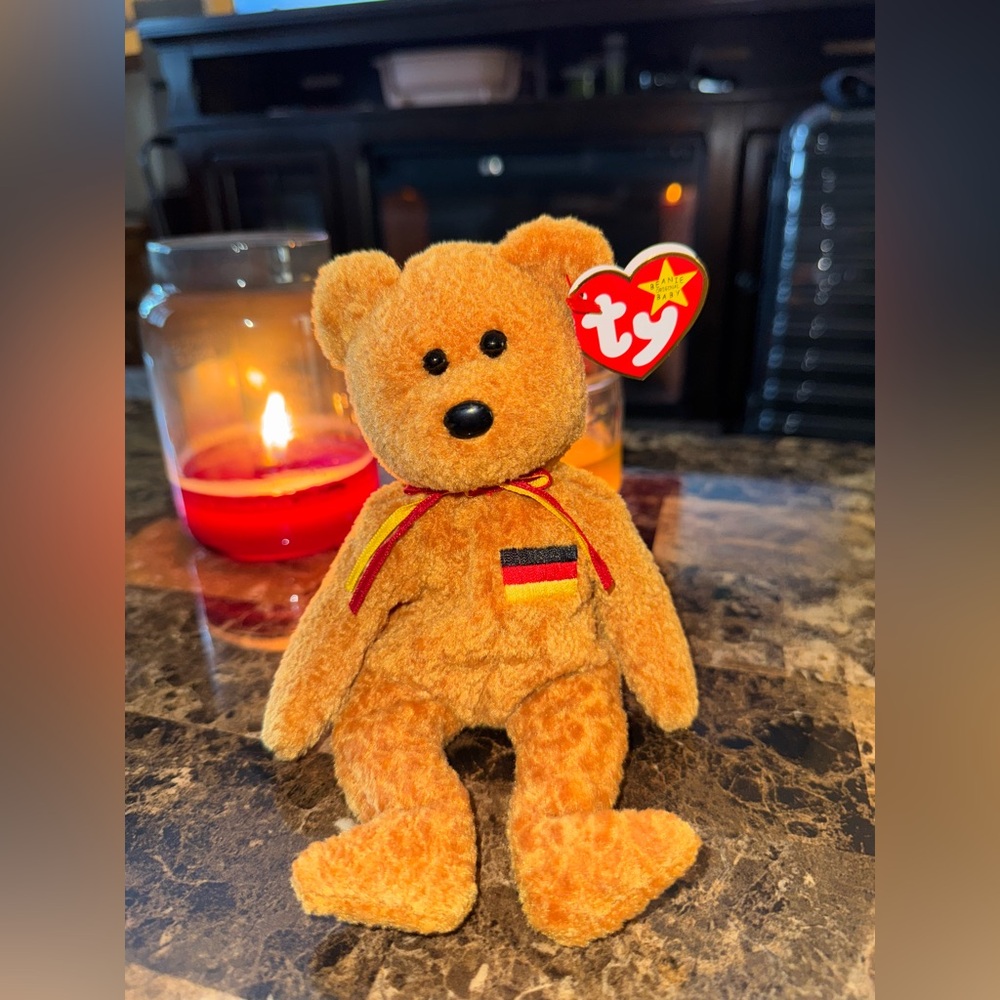 🇩🇪 Ty Beanie Baby “Germania” Germany Flag Bear Plush Collectible